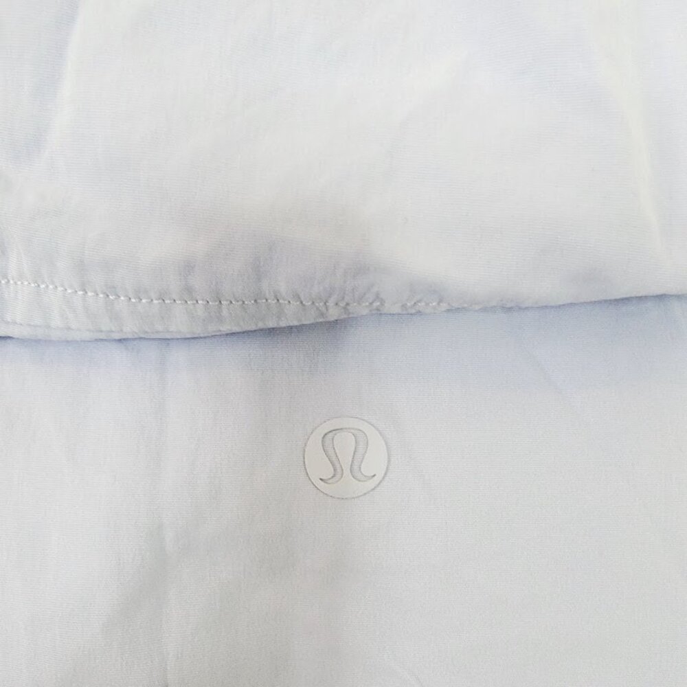 Lululemon Women's Lavender Dusk Always Effortless Run Performance Jacket Size 12 - Picture 7 of 9